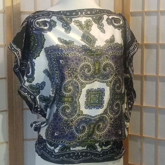 B*Wear Sm Handkerchief Blouse - Picture 2 of 13